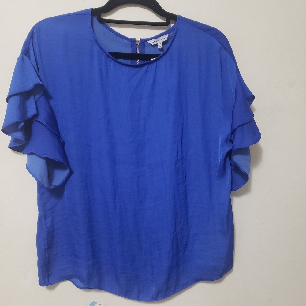 Naked Zebra Kaylee Ruffle Sleeve Blouse